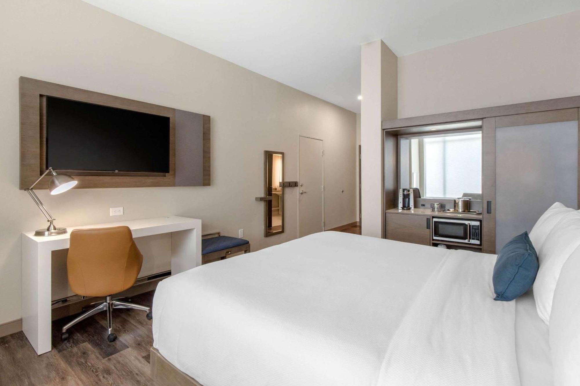 แคมเบรีย โฮเทล เมานต์ เพลเซนต์ - ชาร์ลส์ตัน Hotel ชาร์ลสตัน ภายนอก รูปภาพ